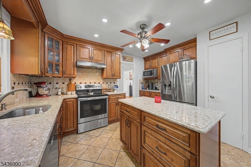 949 Rockport Road Hackettstown, NJ 07840 - Photo 9 of 45