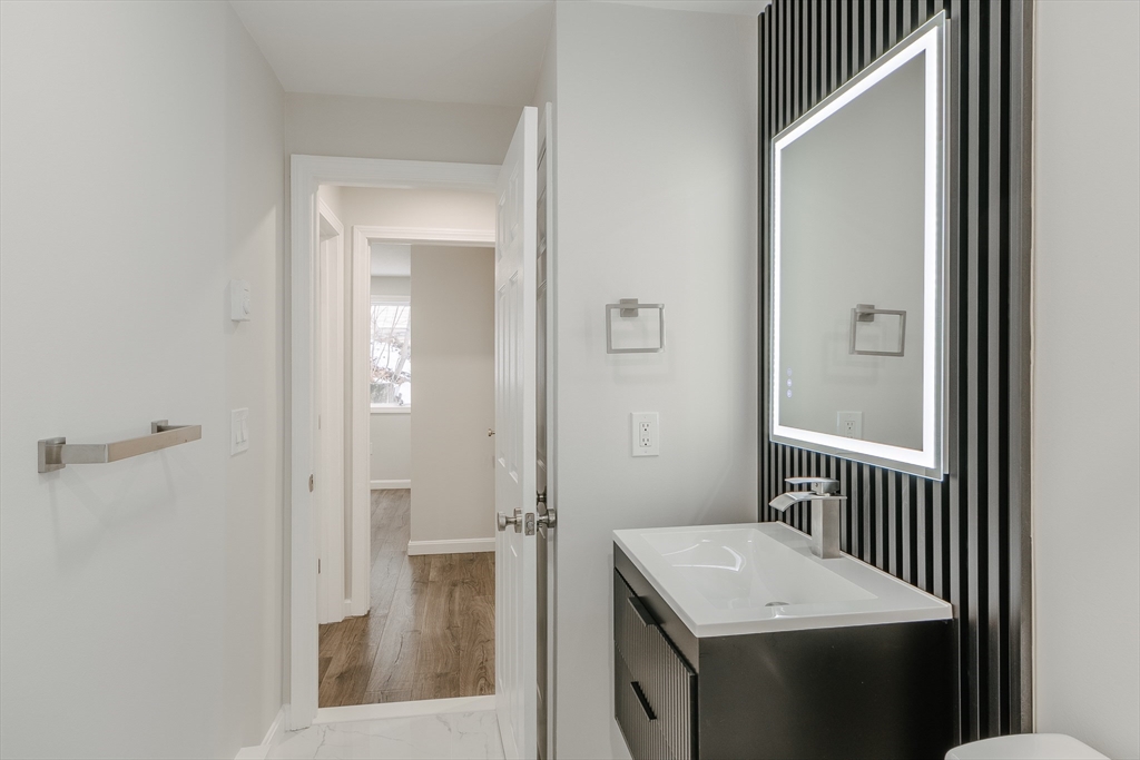 10 Dryden Street, Unit 7 Worcester, MA 01605 - Photo 15 of 28