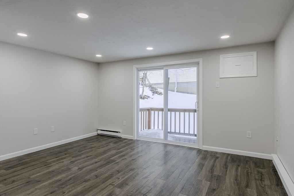 10 Dryden Street, Unit 7 Worcester, MA 01605 - Photo 10 of 28