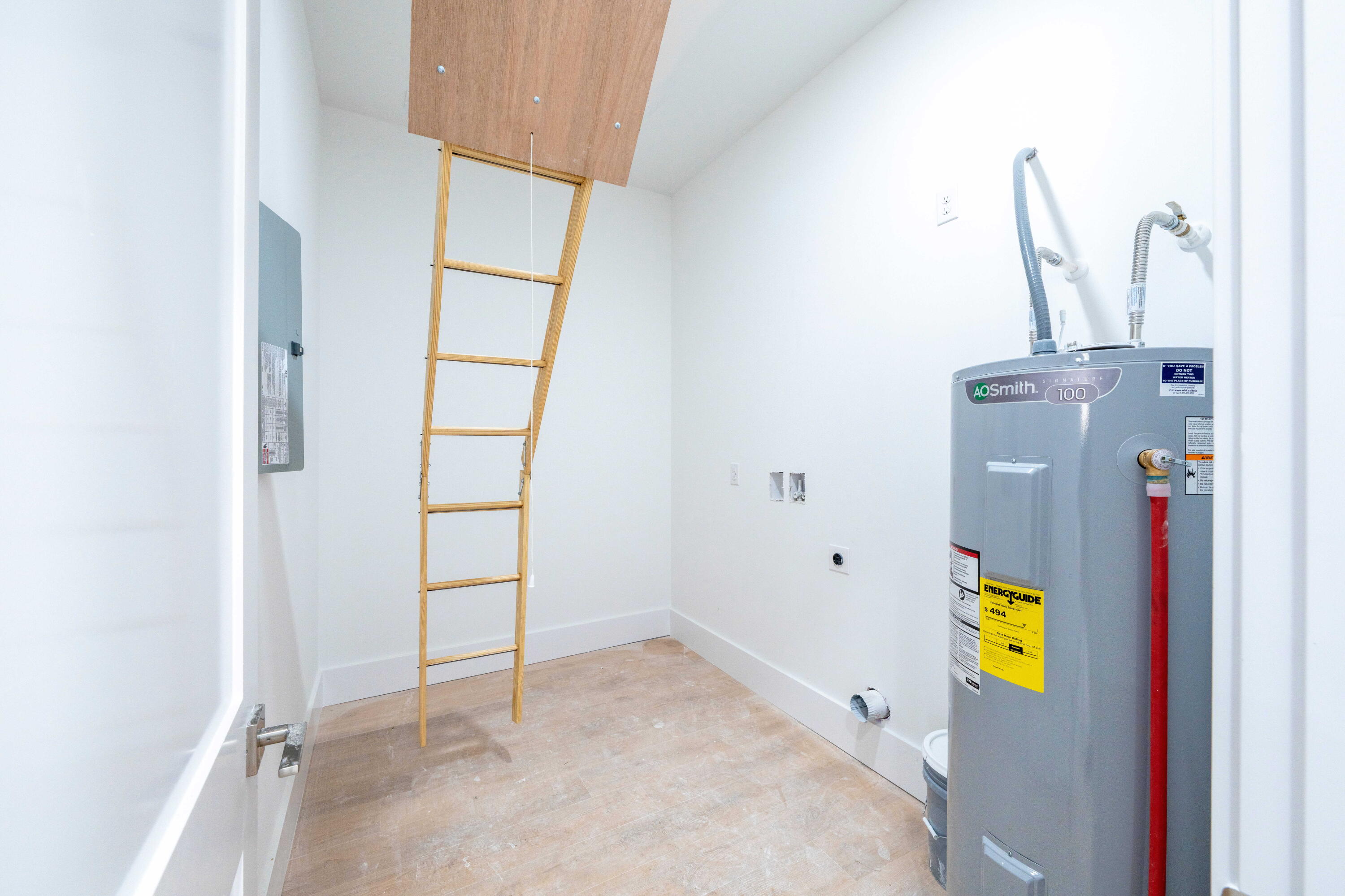 142 4th Street Santa Rosa Beach, FL 32459 - Photo 11 of 26 a view of an entryway