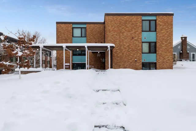 $1,295 | 99 East 54th Street, Unit 9, Minneapolis, MN 55419