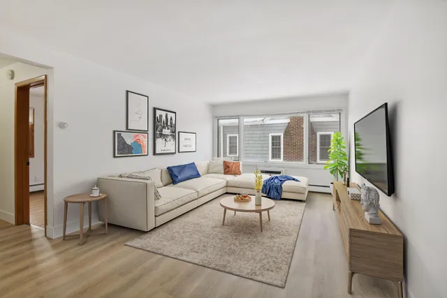 $1,295 | 99 East 54th Street, Unit 9, Minneapolis, MN 55419