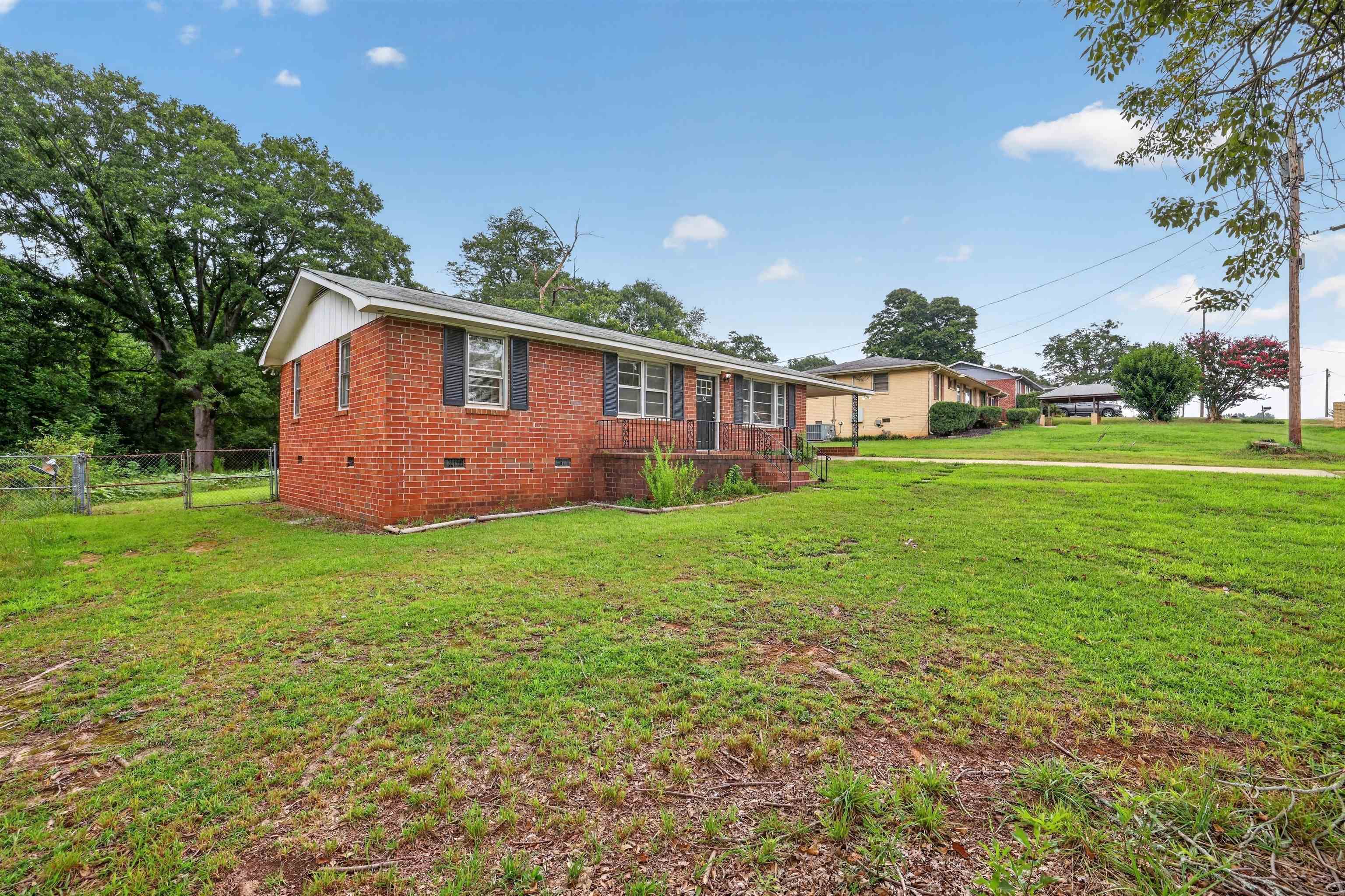 26 State Road Greenville, SC 29605 - Photo 14 of 38 Gallery Image 14
