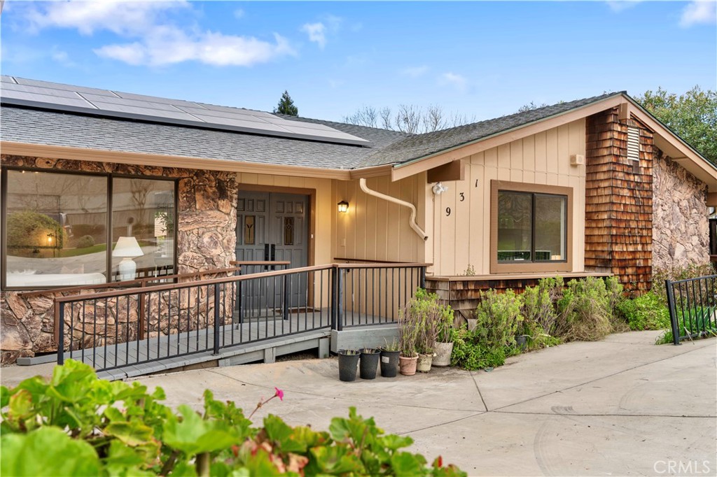 931 Camino Ramon Danville, CA 94526 - Photo 3 of 67 a view of a house with wooden floor