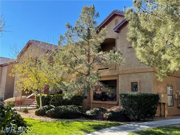 $1,350 | 8250 North Grand Canyon Drive, Unit 2088, Las Vegas, NV 89166