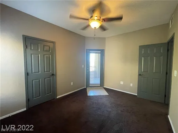 $1,350 | 8250 North Grand Canyon Drive, Unit 2088, Las Vegas, NV 89166