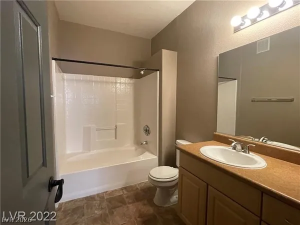 $1,350 | 8250 North Grand Canyon Drive, Unit 2088, Las Vegas, NV 89166