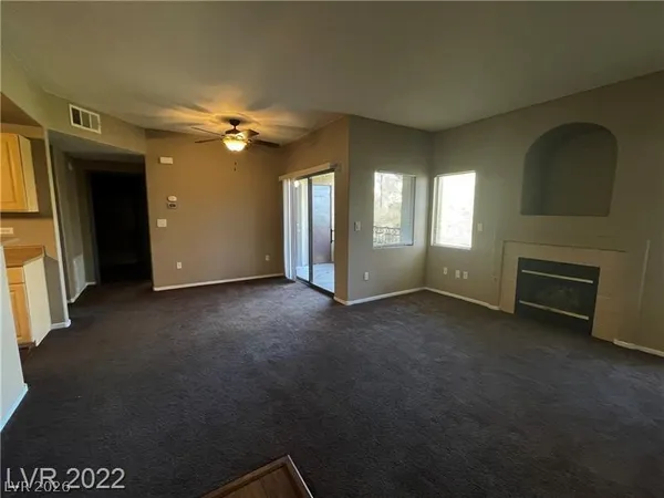 $1,350 | 8250 North Grand Canyon Drive, Unit 2088, Las Vegas, NV 89166