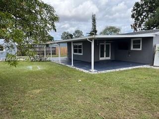 240 North 70th Way Hollywood, FL 33024 - Photo 20 of 23