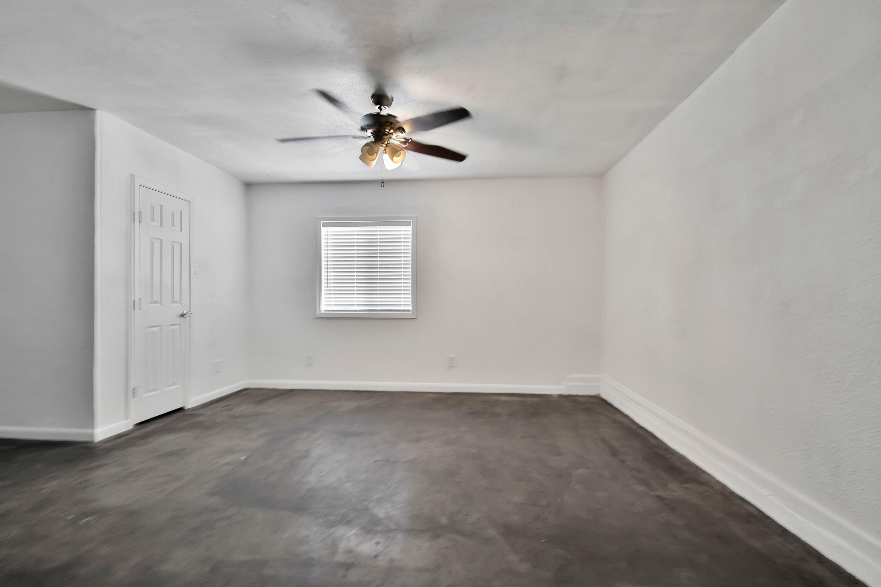 4317 31st Street Lubbock, TX 79410 - Photo 14 of 34 IMG_9837