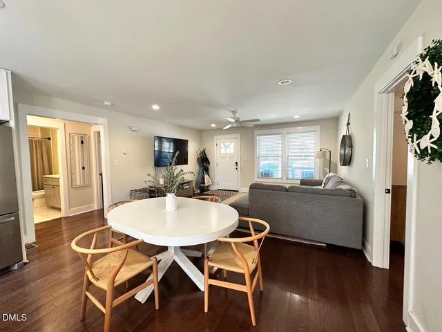 $2,490 | 1006 East Martin Street, Raleigh, NC 27601