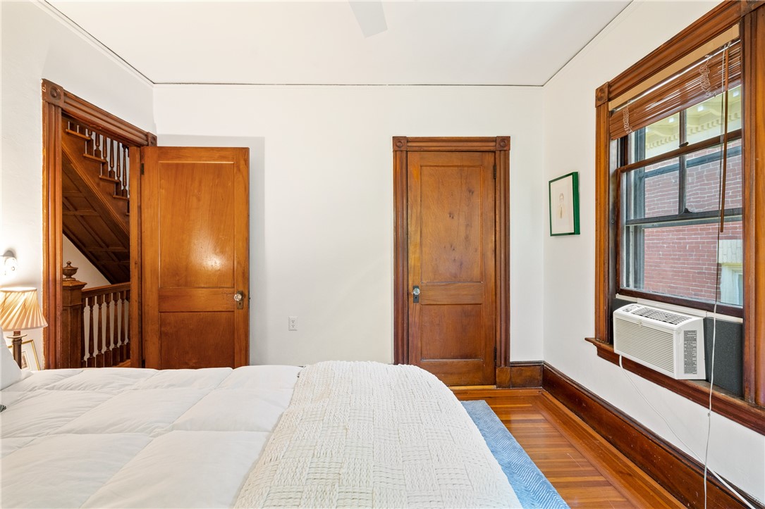 14 Greenough Place, Unit A Newport, RI 02840 - Photo 15 of 24 2nd floor bedroom #1