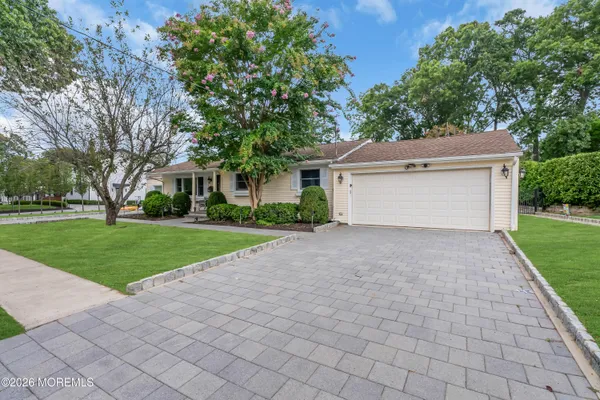 $65,000 | 455 West Lincoln Avenue, Oakhurst, NJ 07755