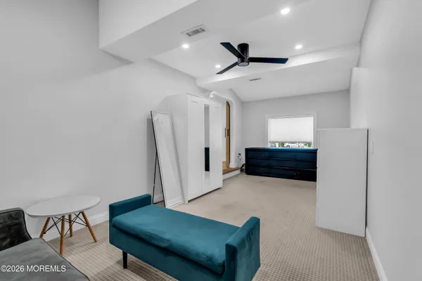 $65,000 | 455 West Lincoln Avenue, Oakhurst, NJ 07755