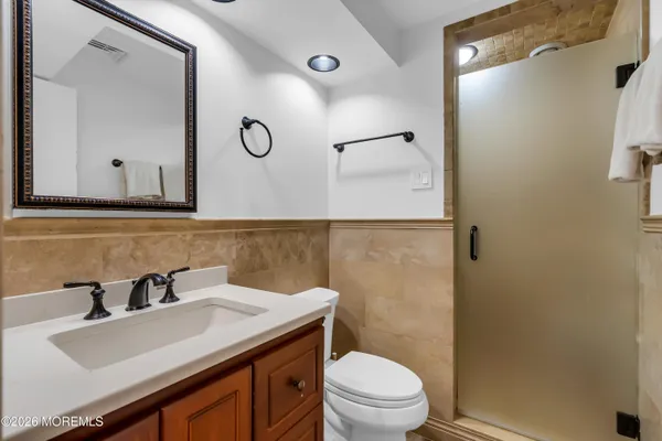 $65,000 | 455 West Lincoln Avenue, Oakhurst, NJ 07755