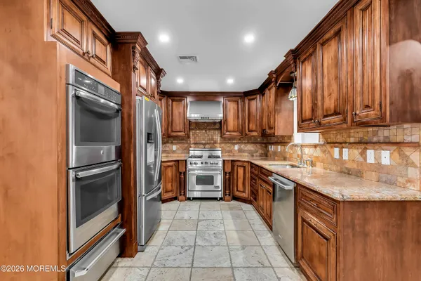 $65,000 | 455 West Lincoln Avenue, Oakhurst, NJ 07755