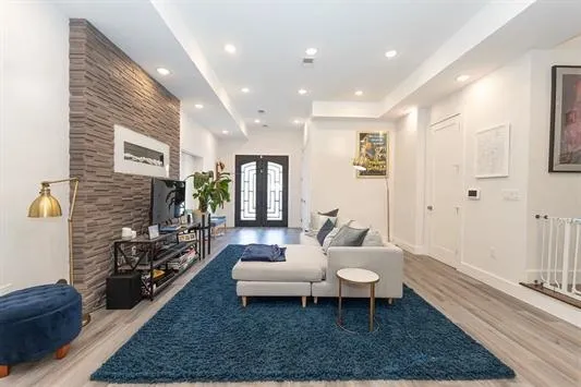 $6,000 | 46 Carlton Avenue, Unit 1, Jersey City, NJ 07307