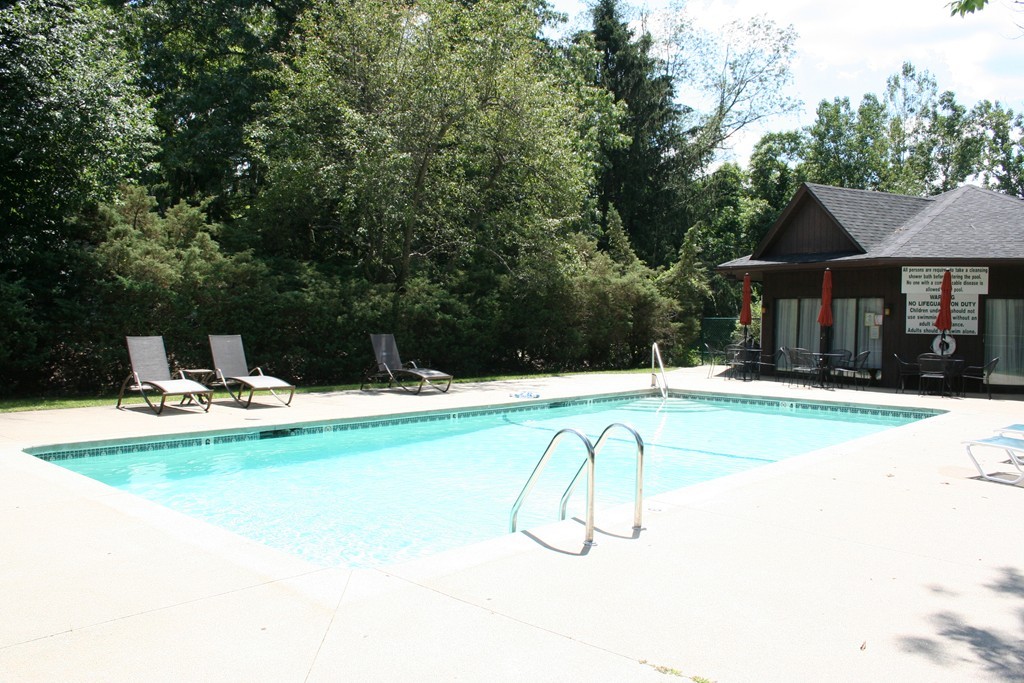 13 Cobblestone Lane, Unit 13 Worcester, MA 01606 - Photo 2 of 20