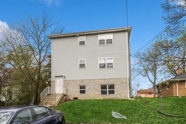 $255,000 | 711 Union Avenue, Chicago Heights, IL 60411