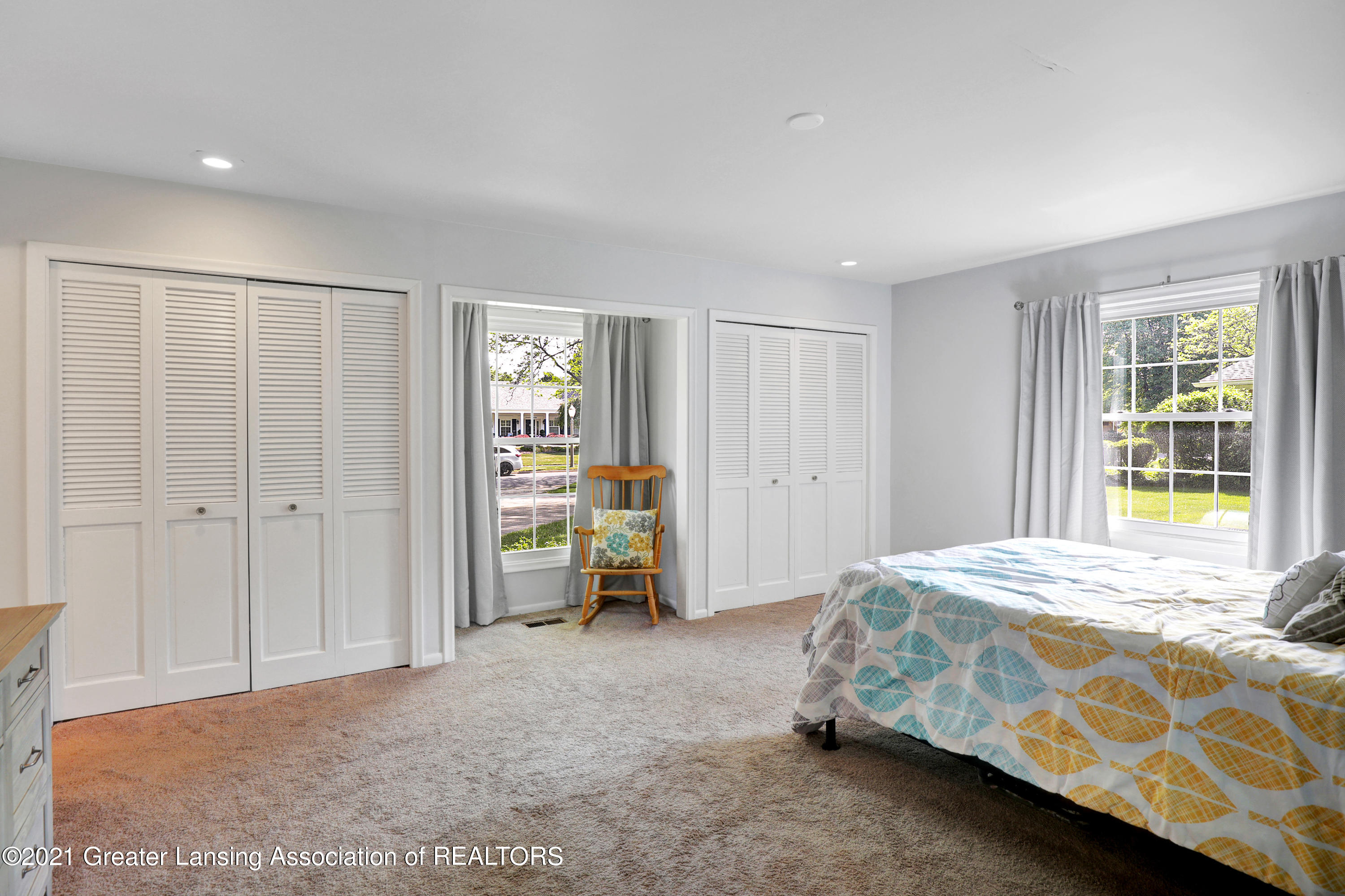 1723 Old Mill Road East Lansing, MI 48823 - Photo 17 of 32 Primary Suite