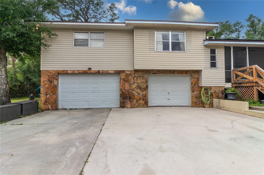 1143 Meyers Road Venice, FL 34292 - Photo 2 of 59