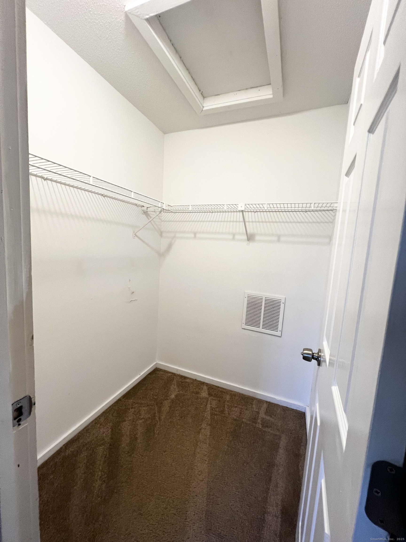 751 Long Hill Road, Unit D Middletown, CT 06457 - Photo 18 of 28 a view of a small space