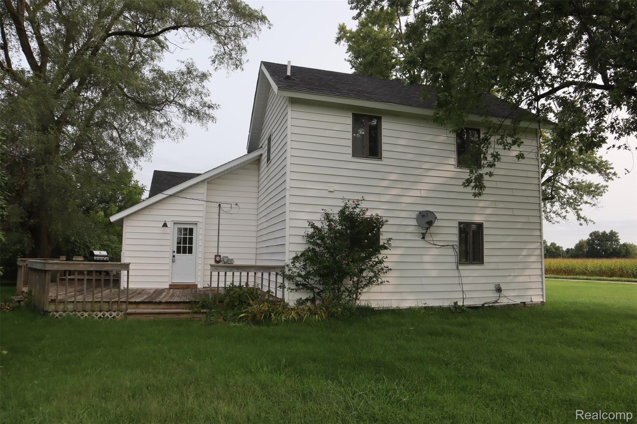 11921 Stow Road Perry, MI 48872 - Photo 21 of 23 IMG_2130.JPG