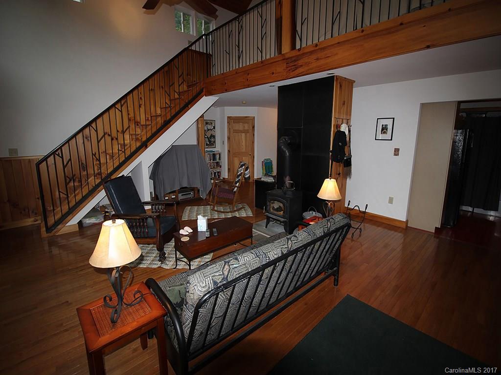1963 Roses Branch Road Bakersville, NC 28705 - Photo 5 of 24 Gallery Image 5