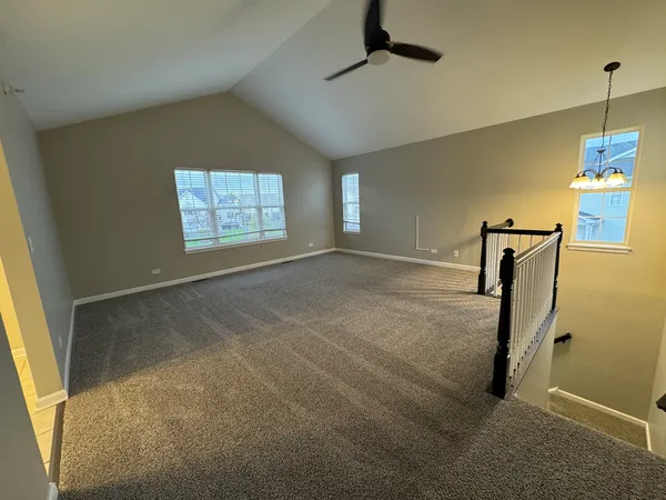 $2,500 | 2473 Dickens Drive, Unit 2473, Aurora, IL 60503