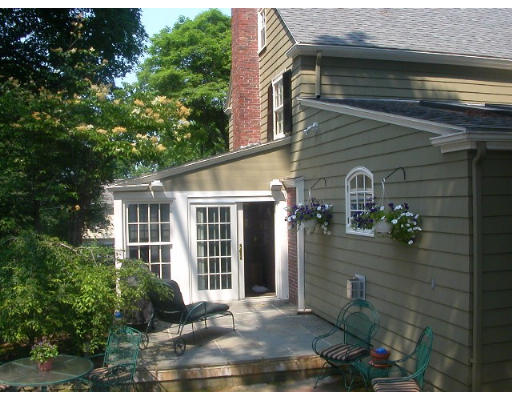 30 Allen Road Winchester, MA 01890 - Photo 2 of 9 front view of a house
