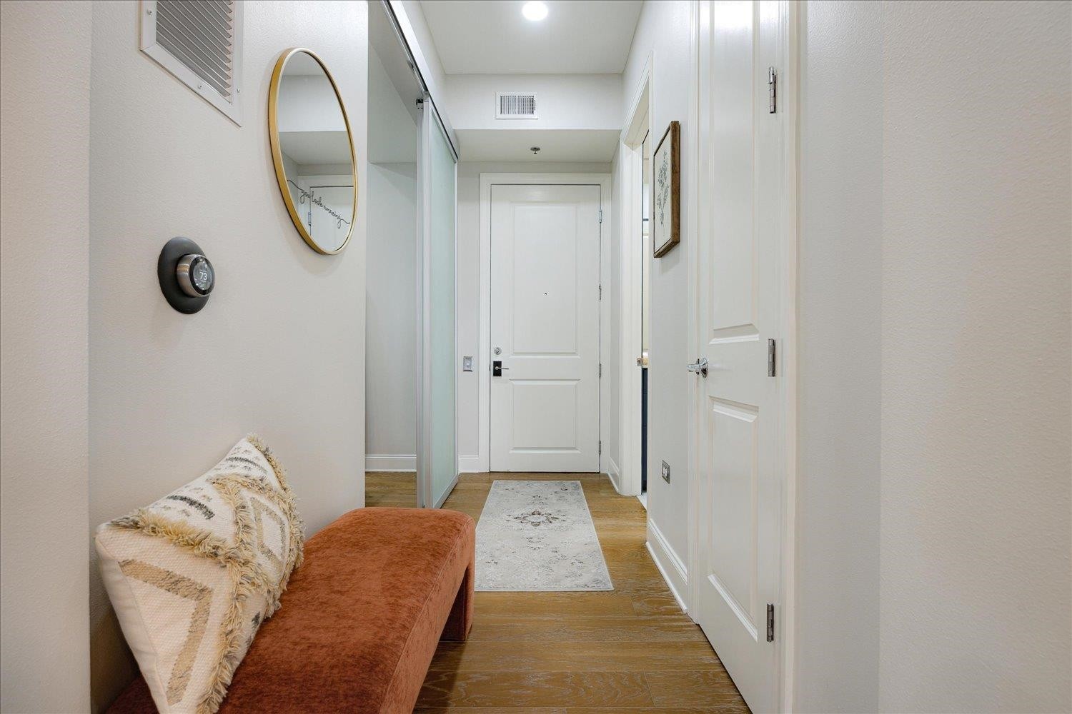 717 Riverside Drive, Unit 1104 Memphis, TN 38103 - Photo 7 of 34 Gallery Image 7
