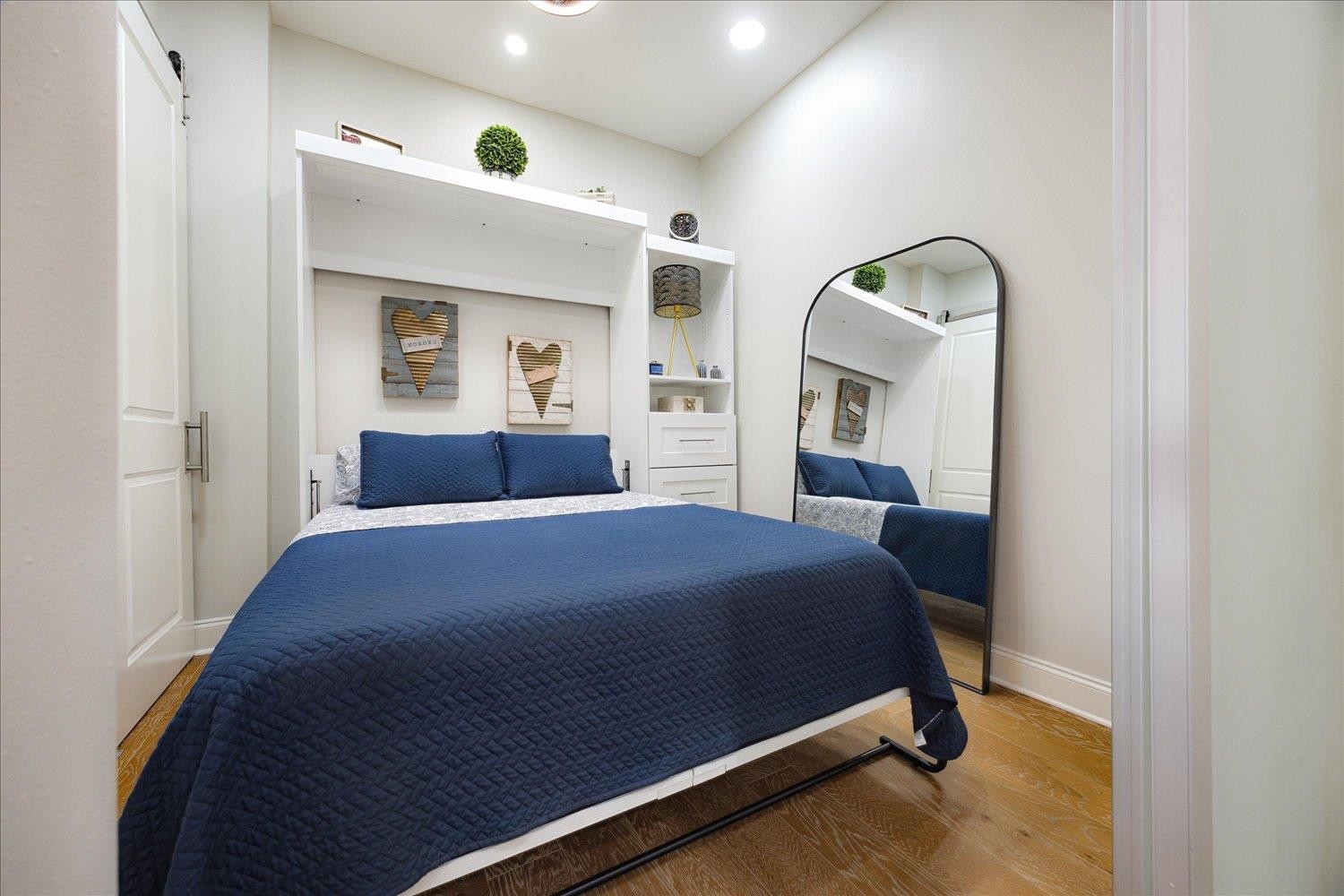 717 Riverside Drive, Unit 1104 Memphis, TN 38103 - Photo 9 of 34 Gallery Image 9