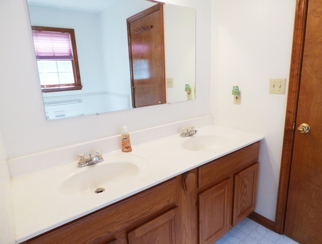 1843 Harvard Road Waynesboro, VA 22980 - Photo 16 of 34 Gallery Image 16