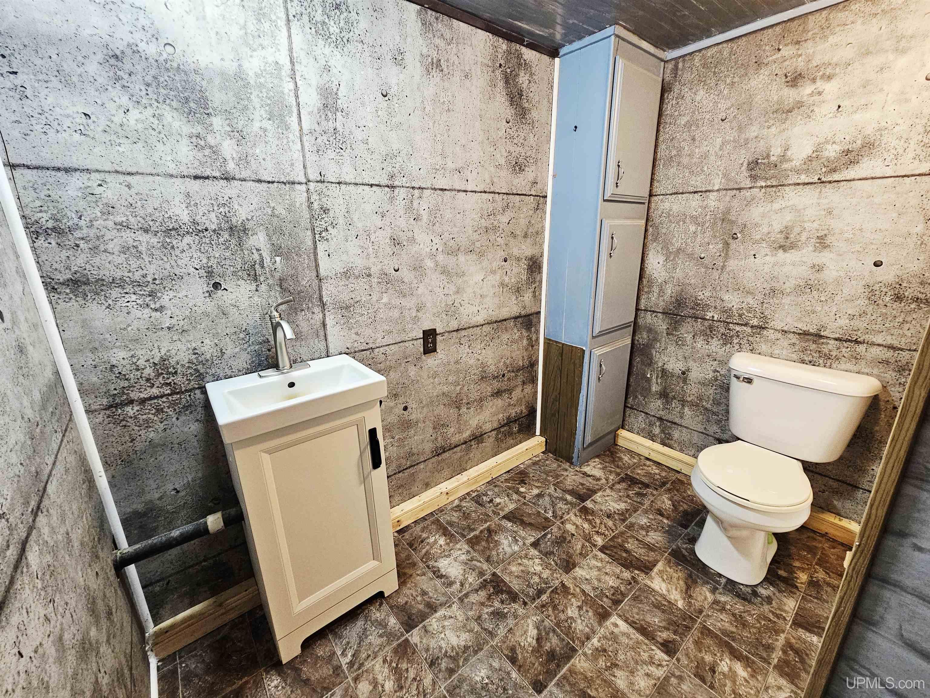 55 East Riling Street, Unit 48 Gwinn, MI 49841 - Photo 10 of 18