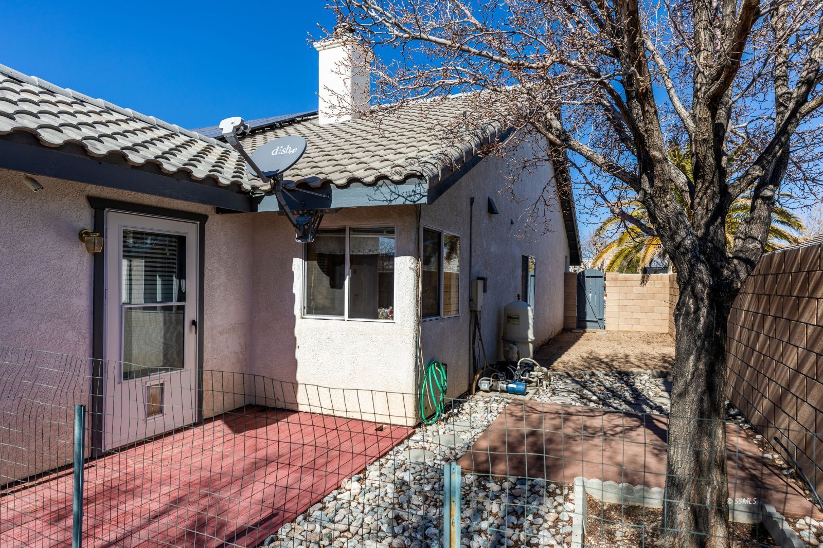 1225 Andrea Court Ridgecrest, CA 93555 - Photo 44 of 46 a view of house with a outdoor space