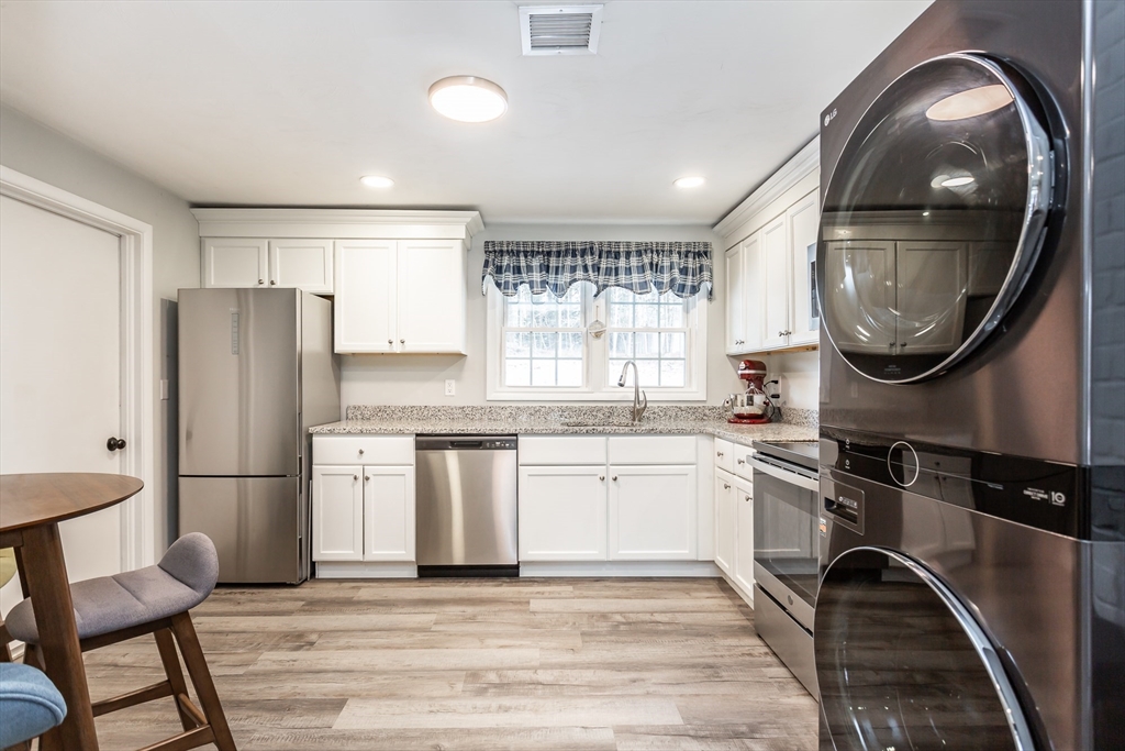 128 Edward Road Raynham, MA 02767 - Photo 7 of 20 Gallery Image 7