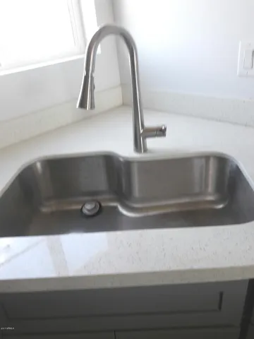 $2,050 | 1341 East Polk Street, Unit 103, Phoenix, AZ 85006