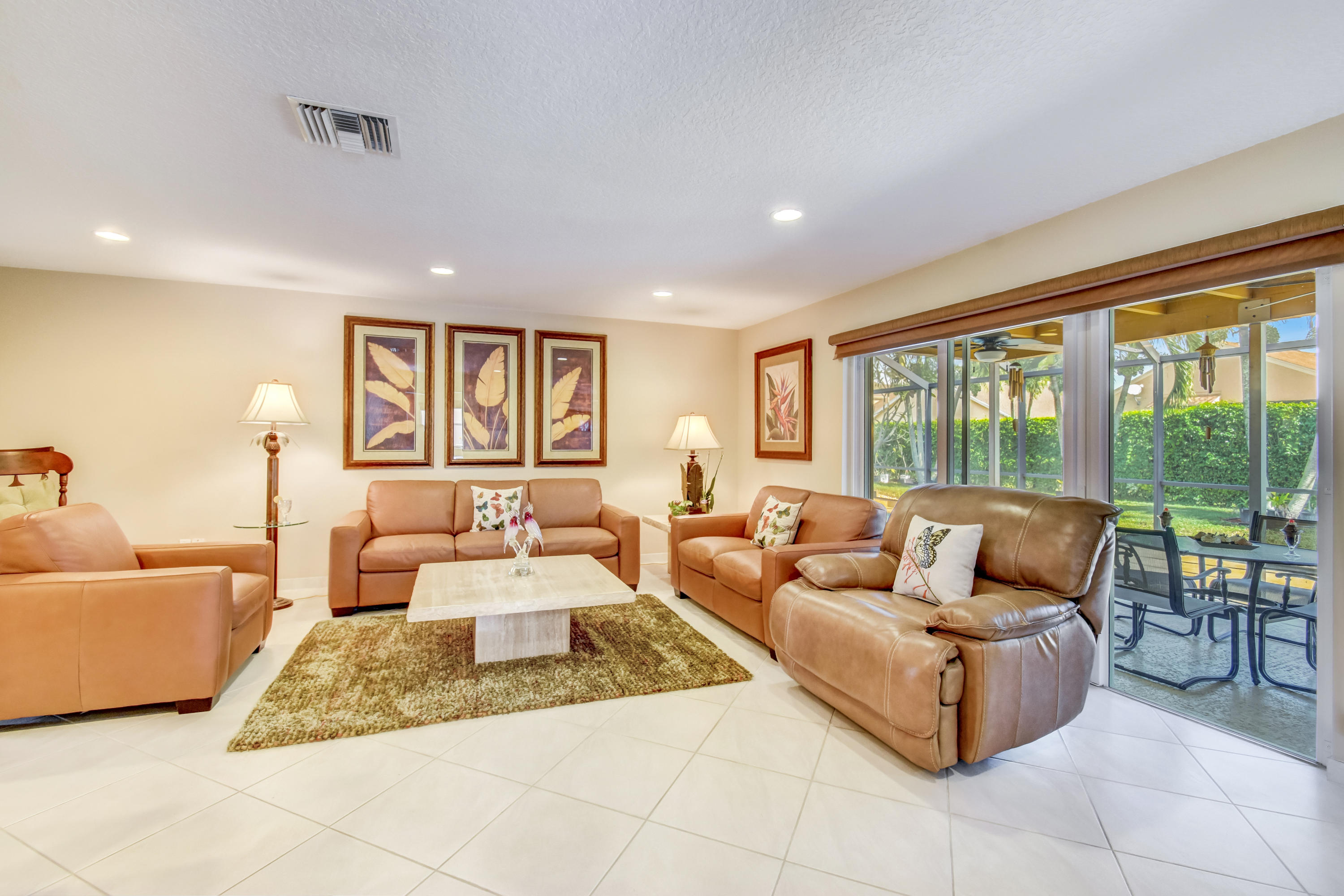 23034 Southwest 53rd Avenue Boca Raton, FL 33433 - Photo 17 of 48 Live it up!!