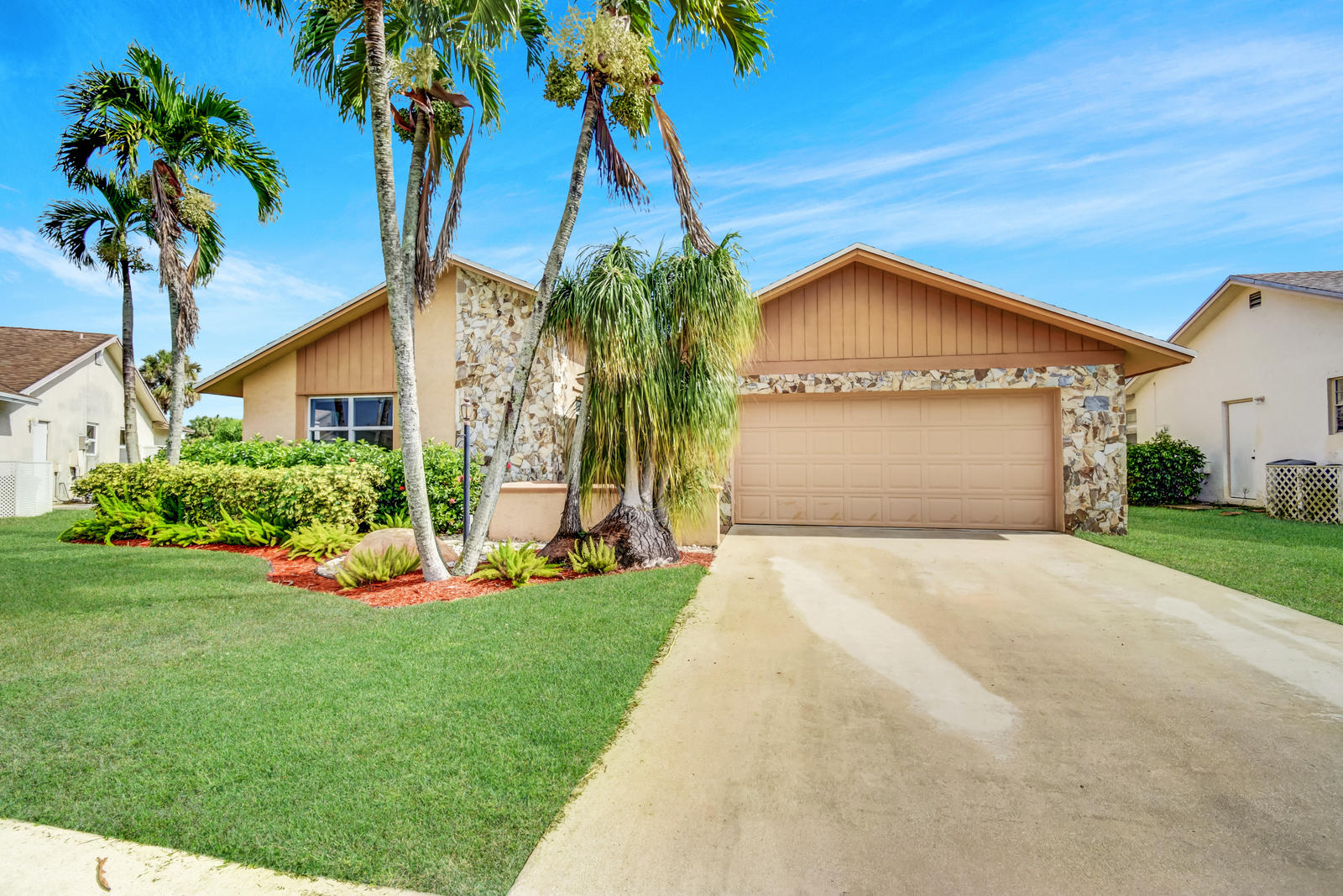 23034 Southwest 53rd Avenue Boca Raton, FL 33433 - Photo 4 of 48 front