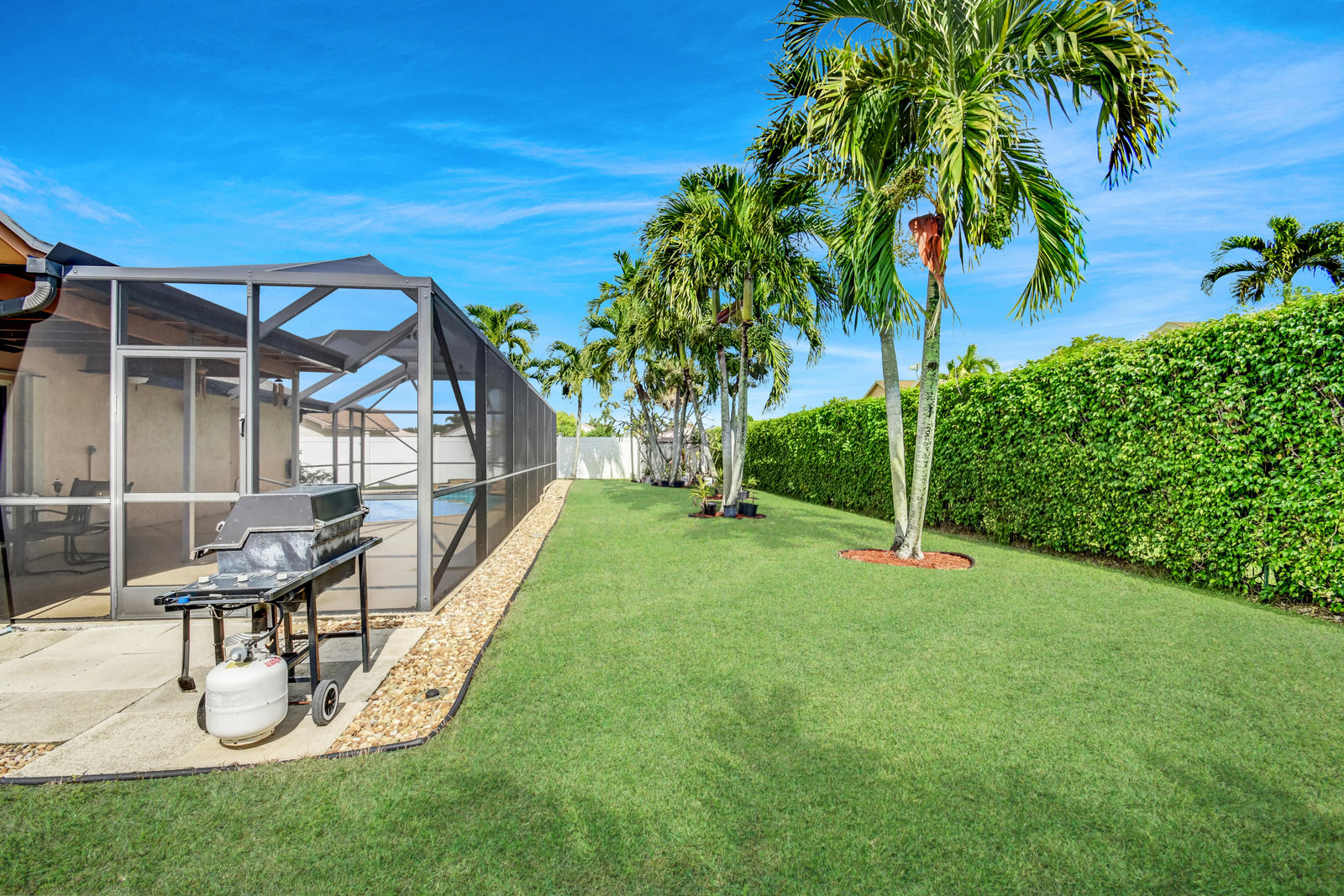 23034 Southwest 53rd Avenue Boca Raton, FL 33433 - Photo 45 of 48 Large lot