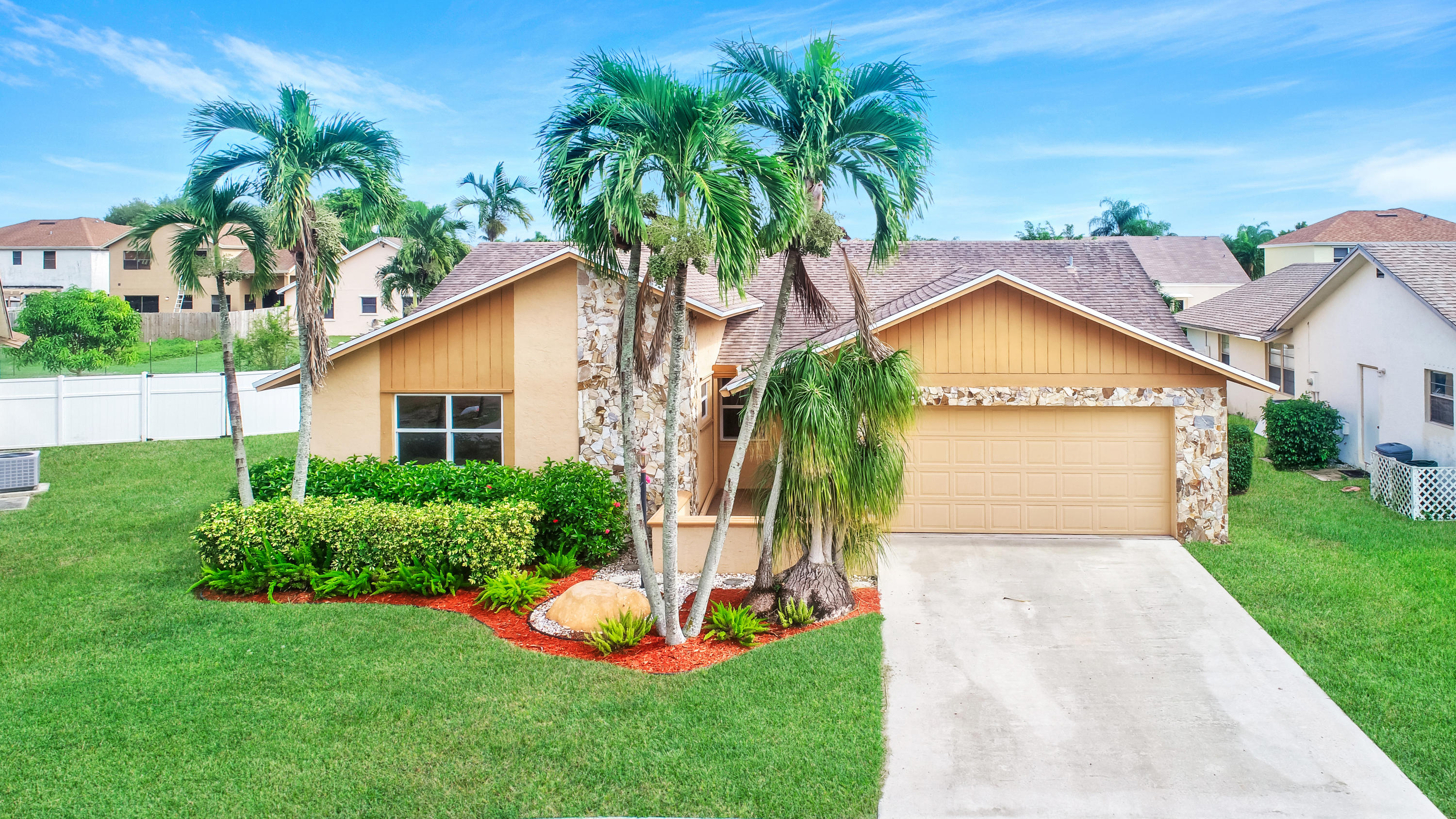 23034 Southwest 53rd Avenue Boca Raton, FL 33433 - Photo 6 of 48 Front 22