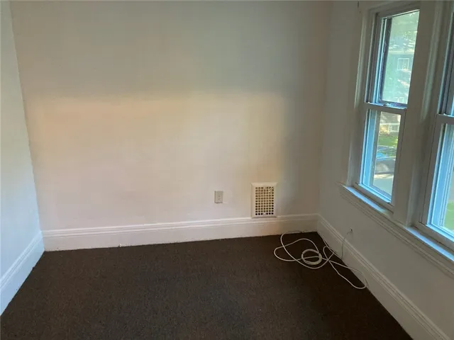 $1,000 | 15 Cutler Street, Rochester, NY 14621