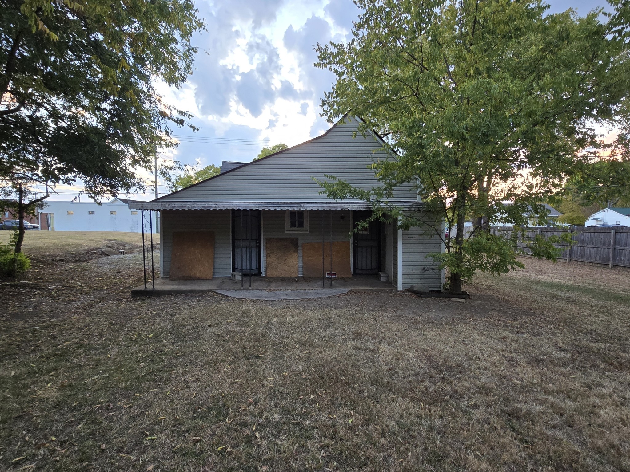 207 Cedar Street Lebanon, TN 37087 - Photo 3 of 4 a view of a house with a yard