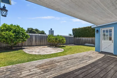 $1,495,000 | 4655 El Carro Lane, Carpinteria, CA 93013