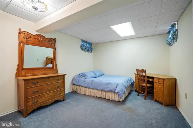 $1,099,900 | 2 Candlelight Court, Potomac, MD 20854