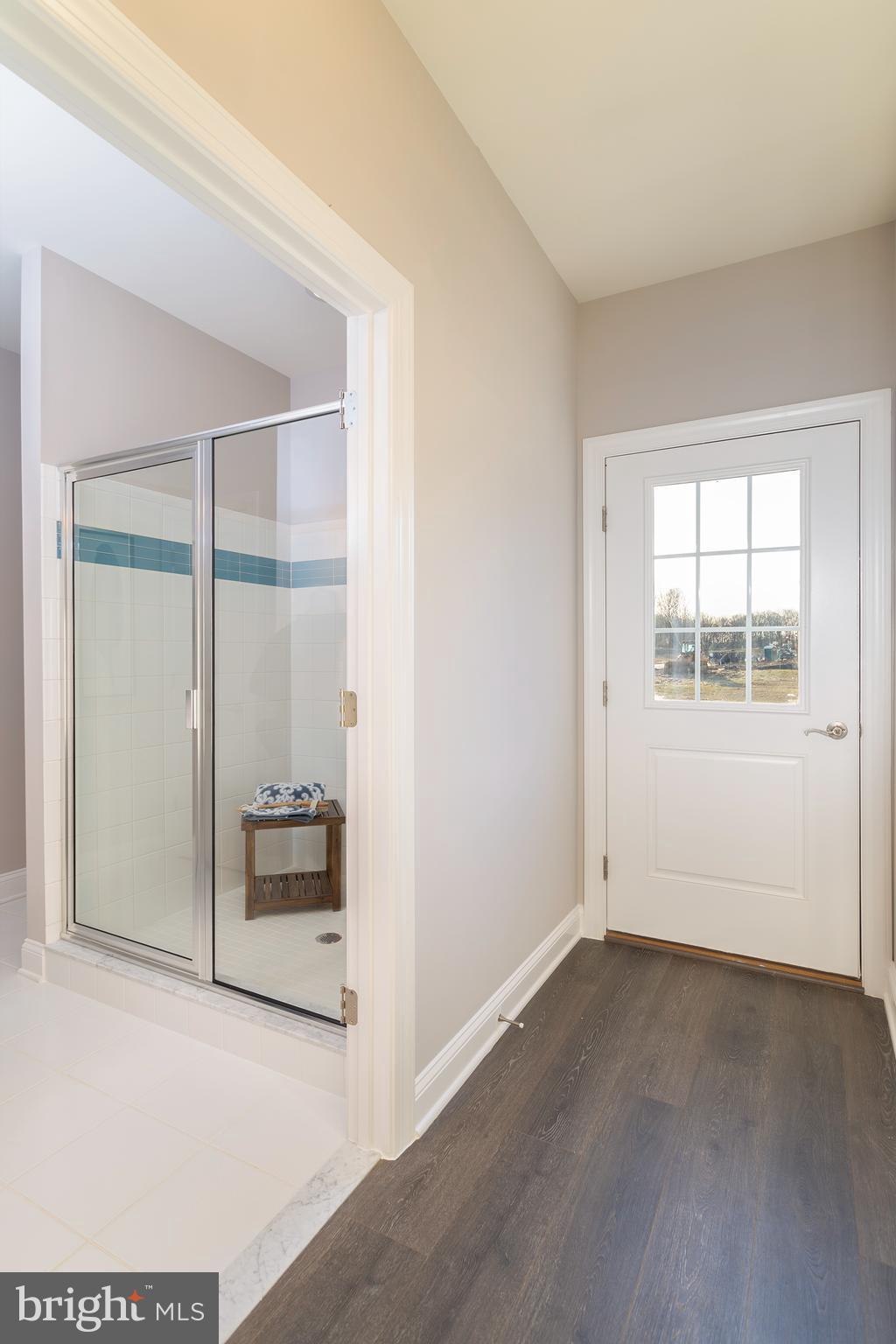 11016 North Riding Road Upper Marlboro, MD 20772 - Photo 22 of 50 In-Law Shower