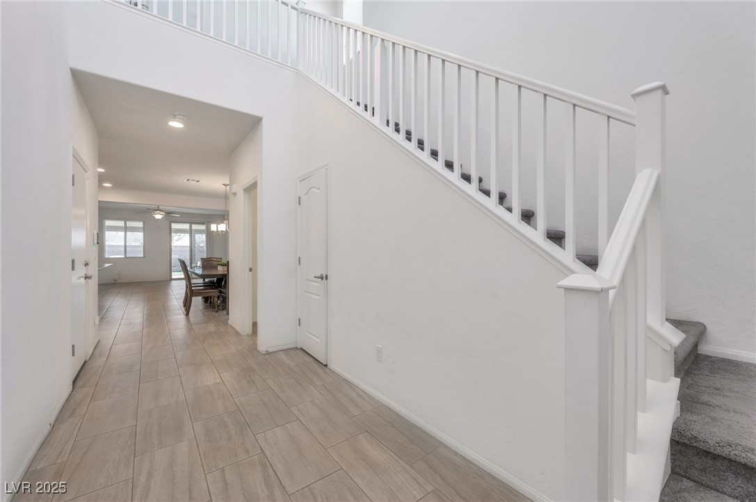6233 Andover Wood Road Las Vegas, NV 89113 - Photo 5 of 25