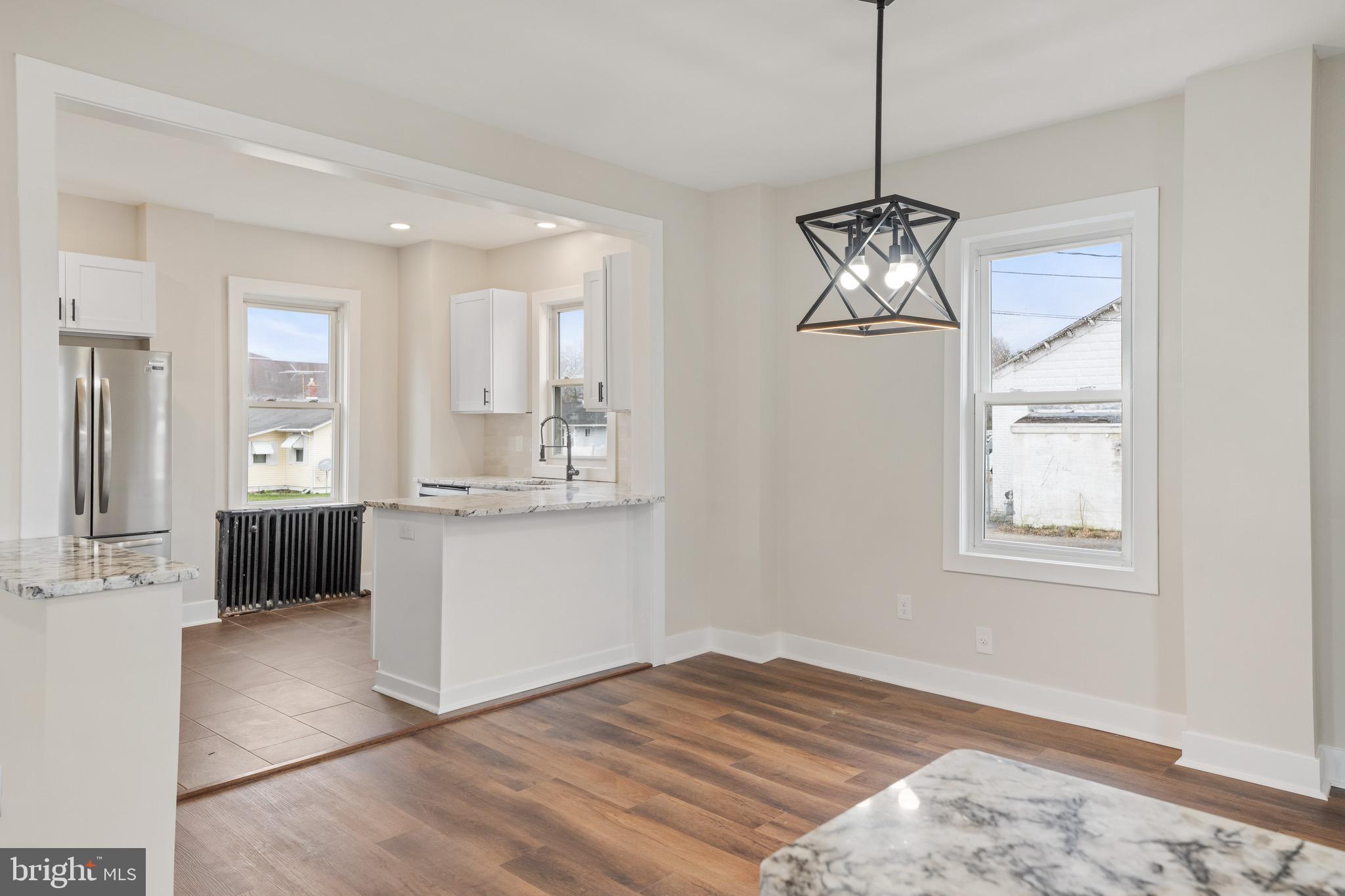 261 B Street Carneys Point, NJ 08069 - Photo 7 of 32