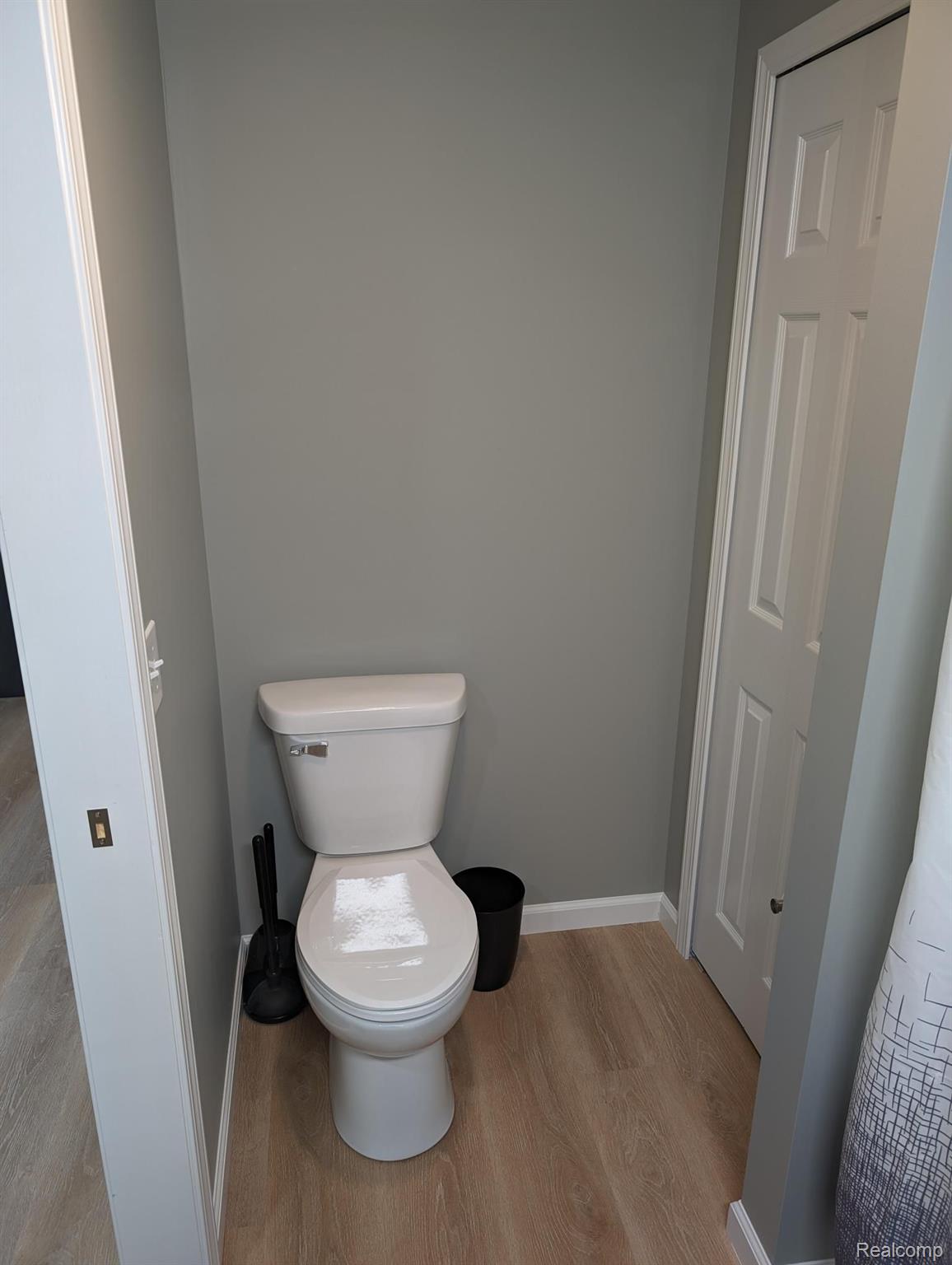 2026 Eberly Road Flint, MI 48532 - Photo 22 of 28 Gallery Image 22