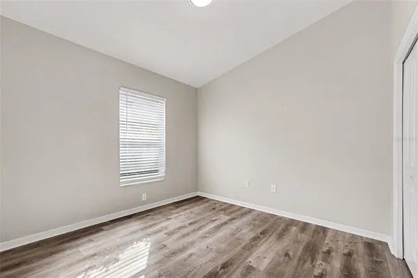 $399,900 | 433 Down Pine Drive, Seffner, FL 33584